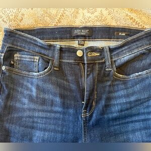 Judy Blue Mid-Rise Dark Wash Flare Jeans